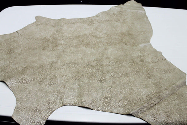 Italian Goatskin leather skin COATED BEIGE BUBBLES GRAINY 5sqf #A1801